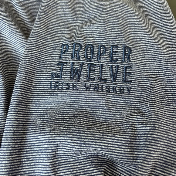 Johnnie-O Vaughn Striped 1/4 Zip Performance Pull Over Size XXL - Picture 9 of 9